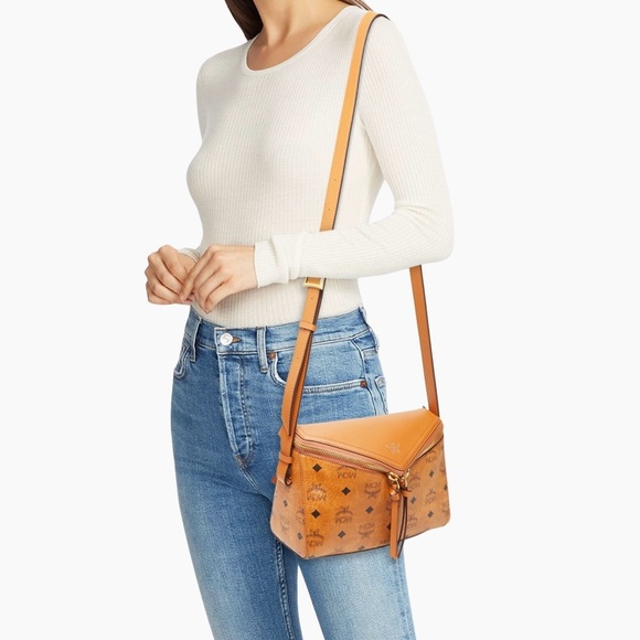 MCM DIAMANT LEATHER CROSSBODY BAG - Picture 3 of 17